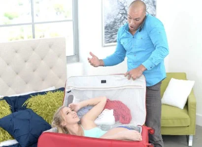 Món quà đặc biệt được trao tận tay